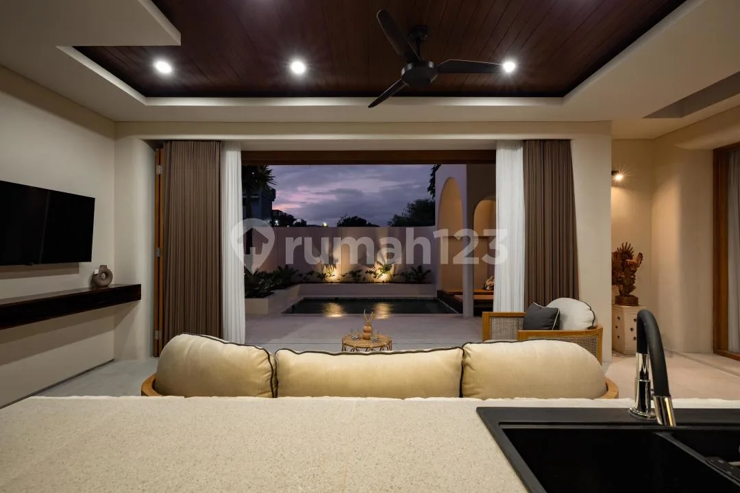 2Br 2Bth Mediterranean Villa Full Furnished - Image 4 of 4