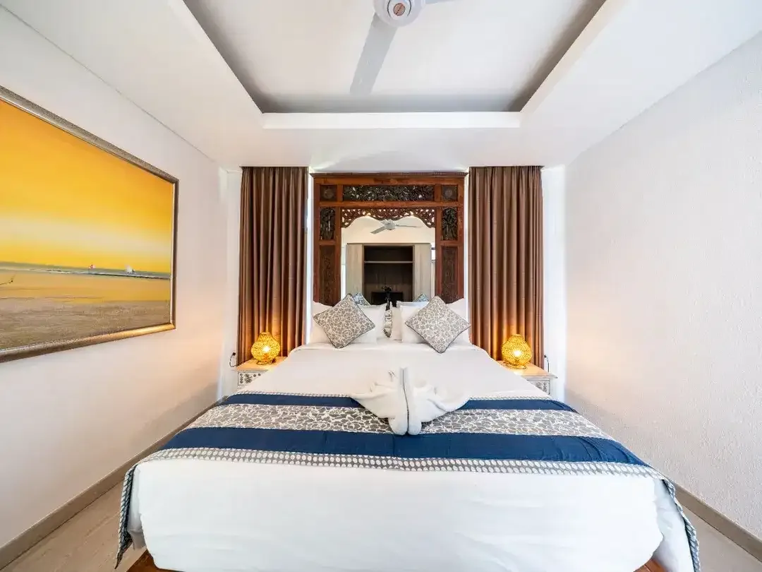 4 Bedroom Villa In Batu Belig - Image 8 of 10