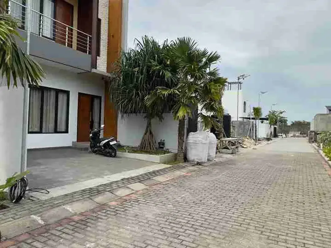 Jual  2 plot Tanah Luas 3 are Lokasi Jl Dharmawangsa Nusa Dua Bali di Kawasan Villa One Gate Sytem area. t - Image 2 of 9