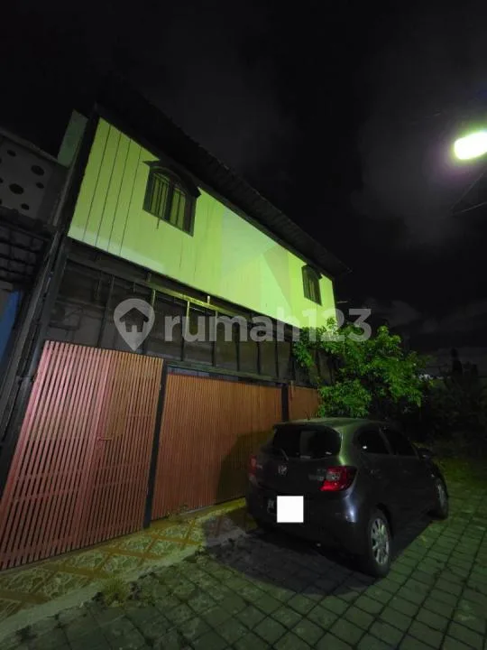Dijual/Disewakan Rumah 2 Lantai Semi Furnished - Image 1 of 4
