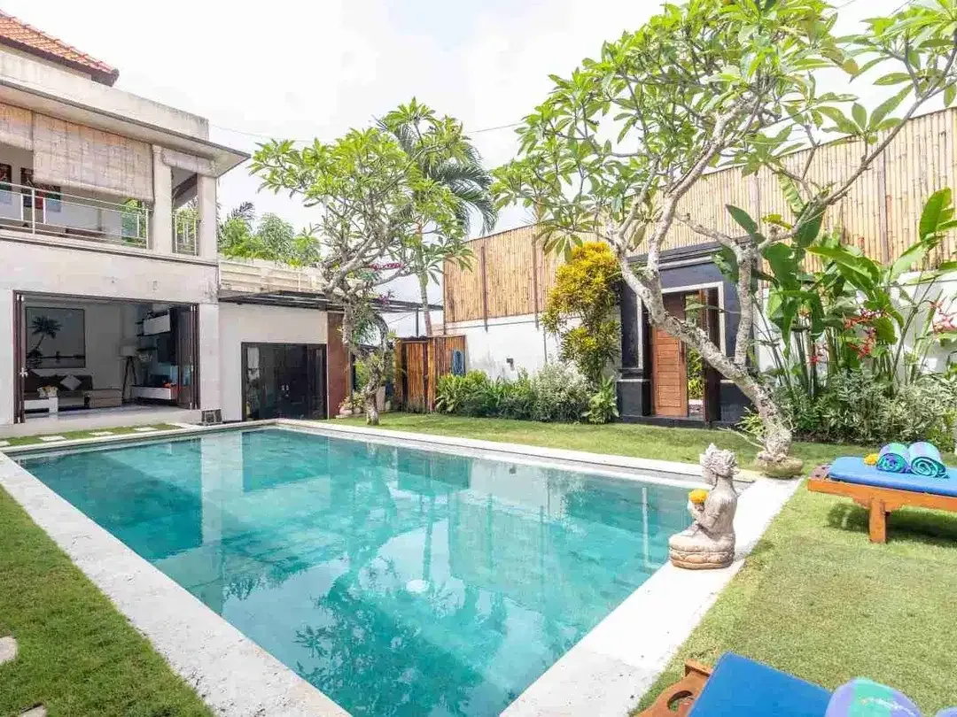 Villa Mewah 2 Lantai View Sawah Gunung Canggu Pererenan - Image 2 of 10