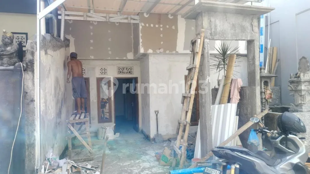 Dikontrakan Rumah Semi Villa Murah di Kerobokan - Image 1 of 4