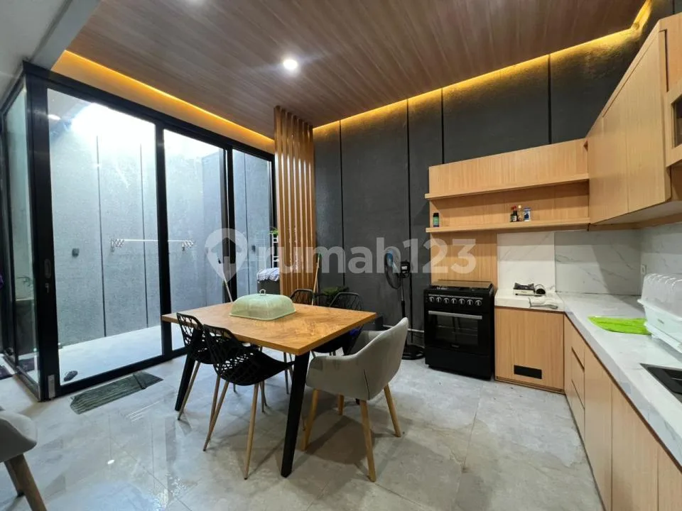 Modern Minimalist House Near Toll Gate Sanur, Freehold - Image 3 of 4