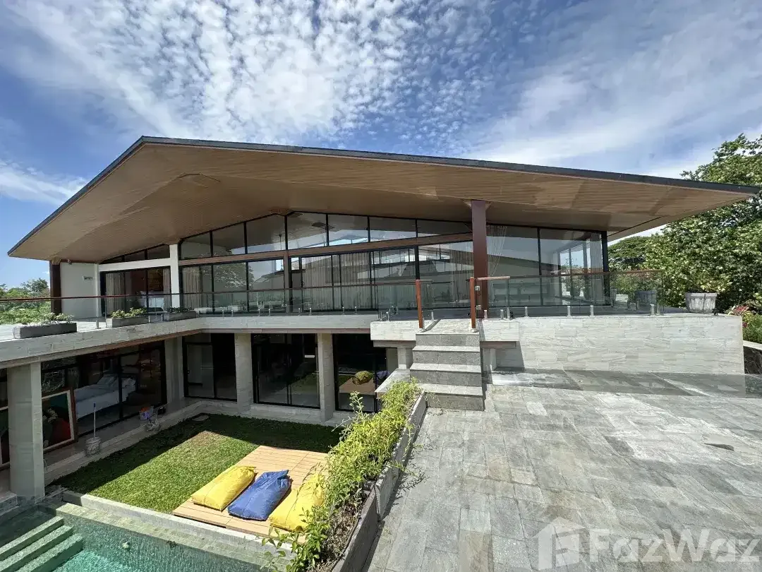 5 Bedroom Villa for sale in Sanur, Bali - Image 1 of 10
