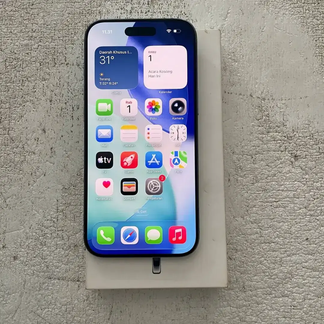 iPhone 17 Air iBox PA/A Warna Sky Blue 256GB - Image 1 of 4