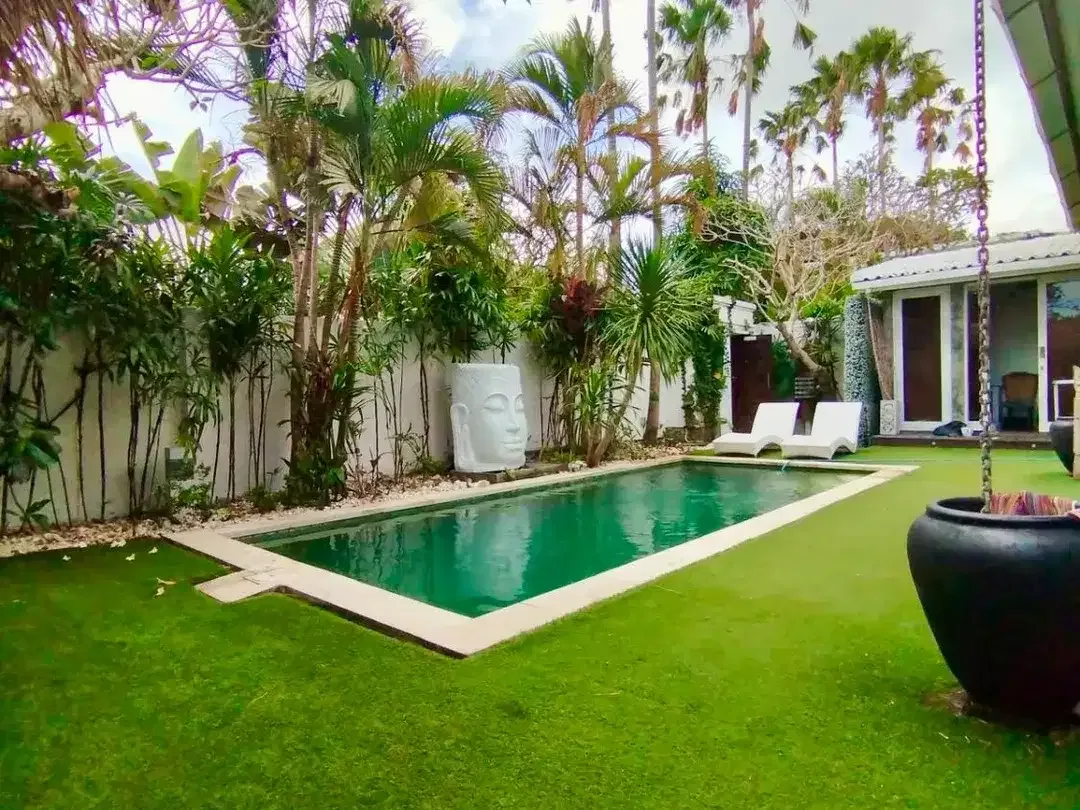 VILLA SIAP HUNI DI KEROBOKAN DEKAT SEKOLAH INTERNASIONAL - Image 1 of 6
