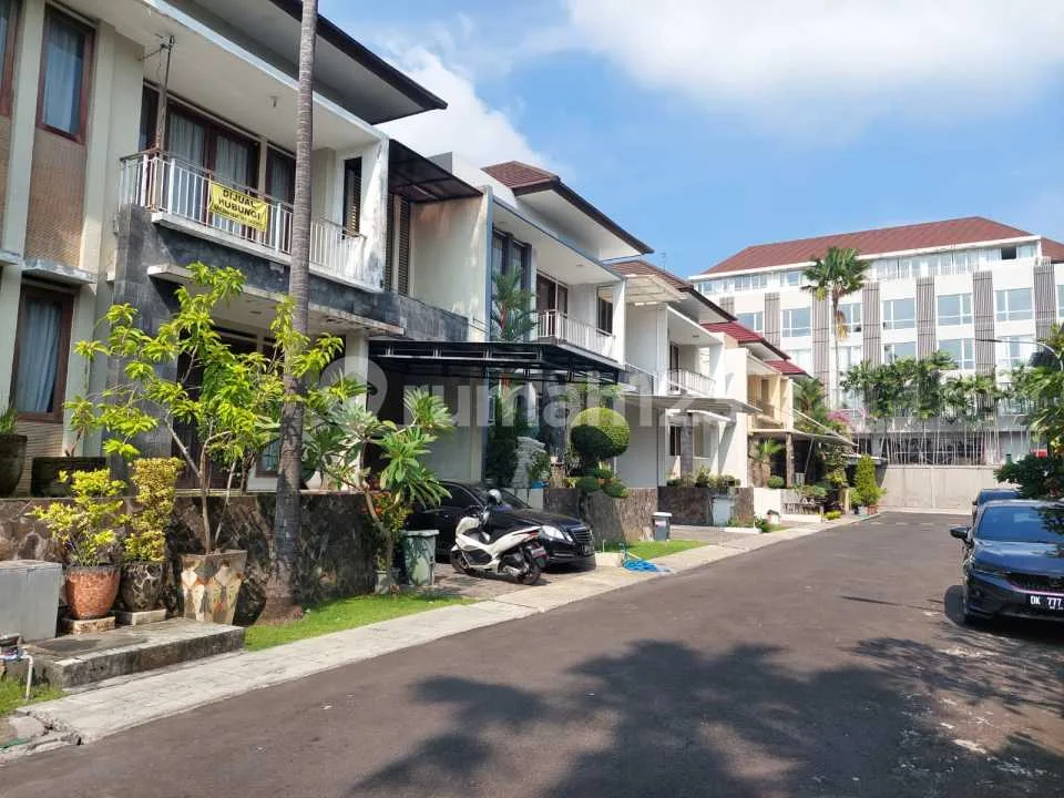 Rumah Harvest Land Jalan Bypass Ngurah Rai Kuta yang Elit - Image 2 of 4