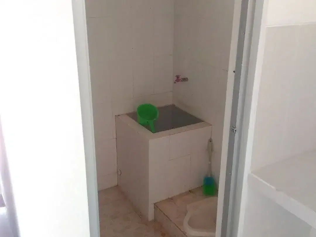IJUAL TANAH + BANGUNAN KOS-KOSAN Lokasi Dekat kampus, sekolah, pusat perbelanjaan Denpasar Timur - Image 3 of 7