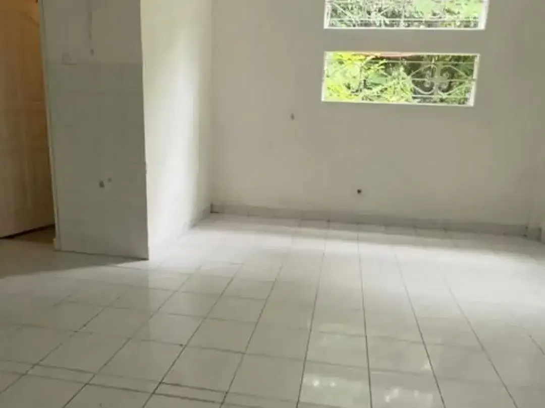 Villa 3 Lantai Disewakan, di Sanur Lokasi Strategis Luas 1 Are - Image 10 of 10