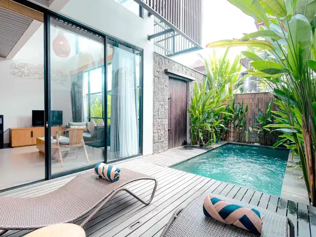 Leasehold / Freehold Villa in Batu Bolong, Canggu - Image 3 of 8
