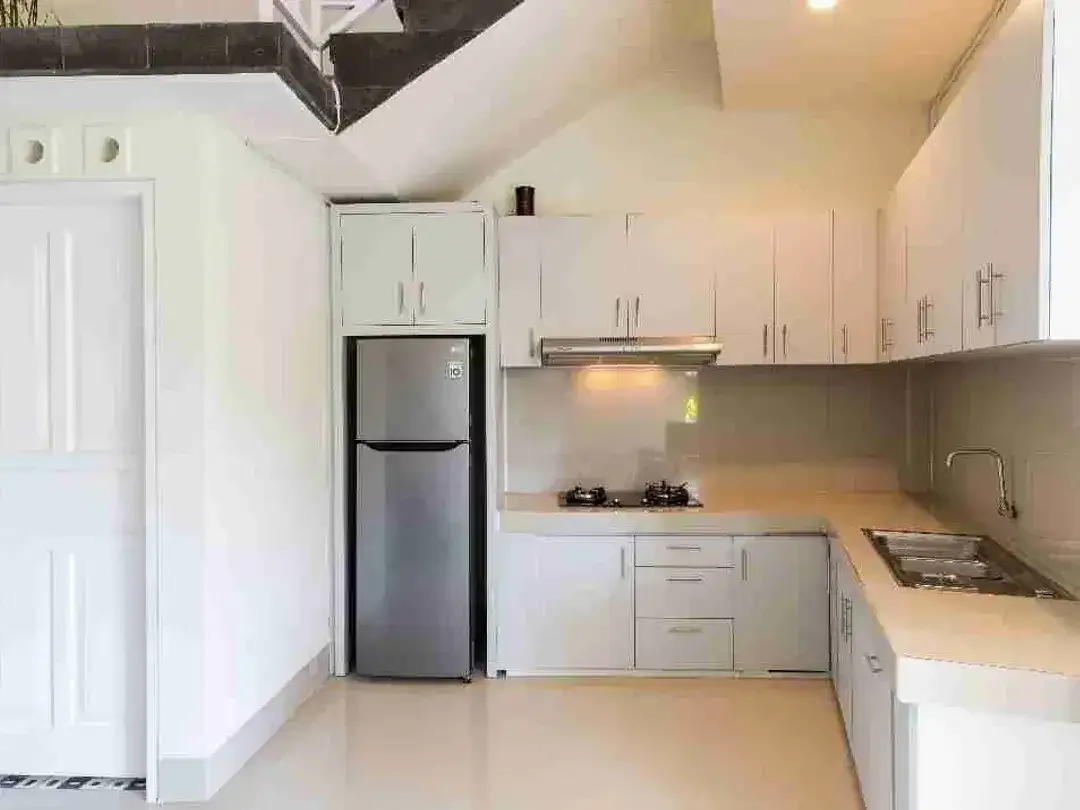 Disewakan Villa 2 Lantai Fully Furnished di Darmasaba Badung Bali - 3 Kamar Tidur, Kolam Renang, View Sawah & Sungai - Image 9 of 10