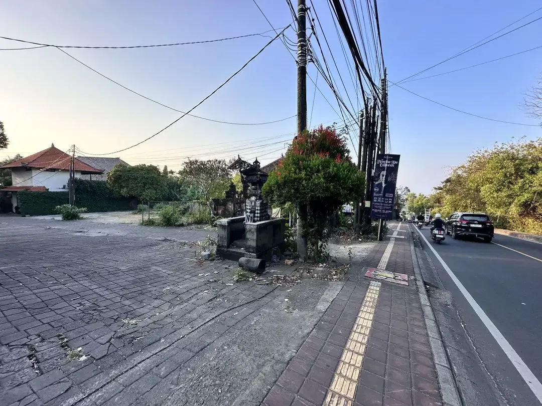 Tanah PREMIUM Sangat Strategis Jl Raya Uluwatu Jimbaran - Image 9 of 10