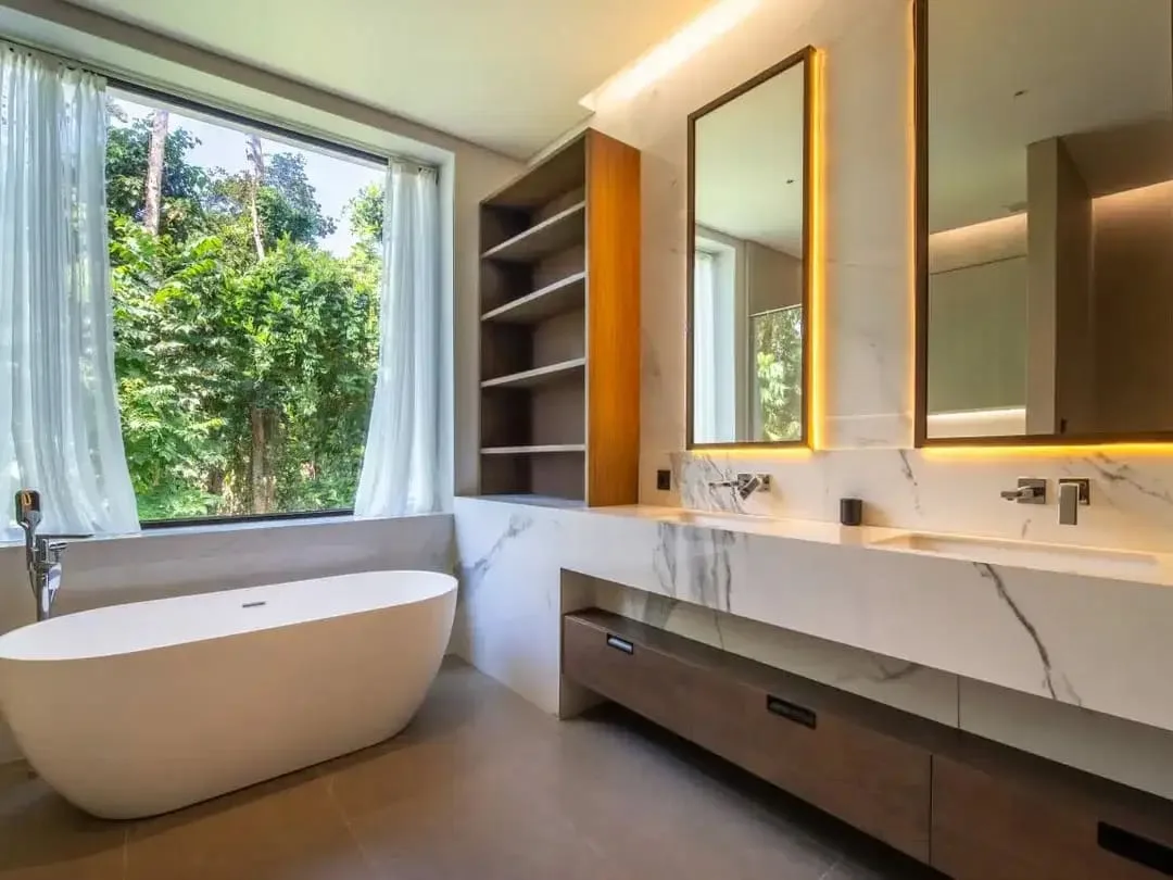 Exclusive Luxury Villa For Sale - 4 Bedroom Masterpiece in Ubud - Image 10 of 10