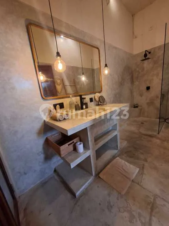 Villa Seminyak di Sewakan Full Furnished.3 Kamar Seminyak Bali - Image 3 of 4