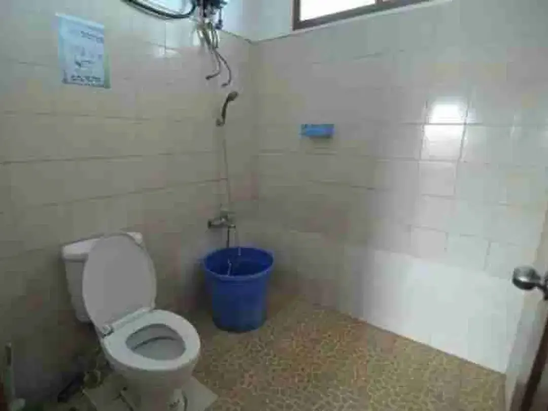 Rumah dalam Komplek Dekat Tiara Soputan Denpasar - Image 3 of 6