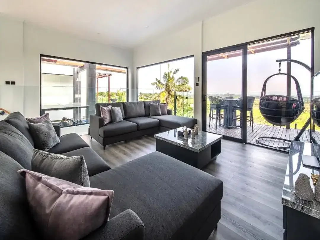 Luxury Villa With Ocean & Paddy Field View in Tabanan - Image 5 of 10