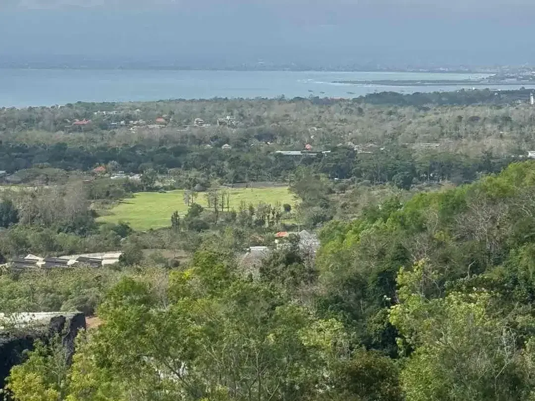 Lahan kosong disewakan dan dijual dengan full view laut,dekat dengan pantai lokasi cemongkak Bingin. - Image 6 of 8