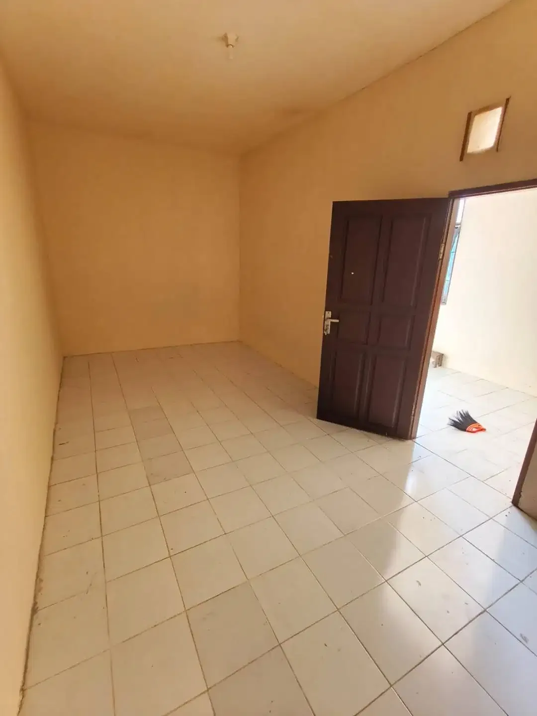 Rumah Kontrakan Tahunan di Sanur Denpasar Selatan – Rp27 Juta/Tahun - Image 3 of 5