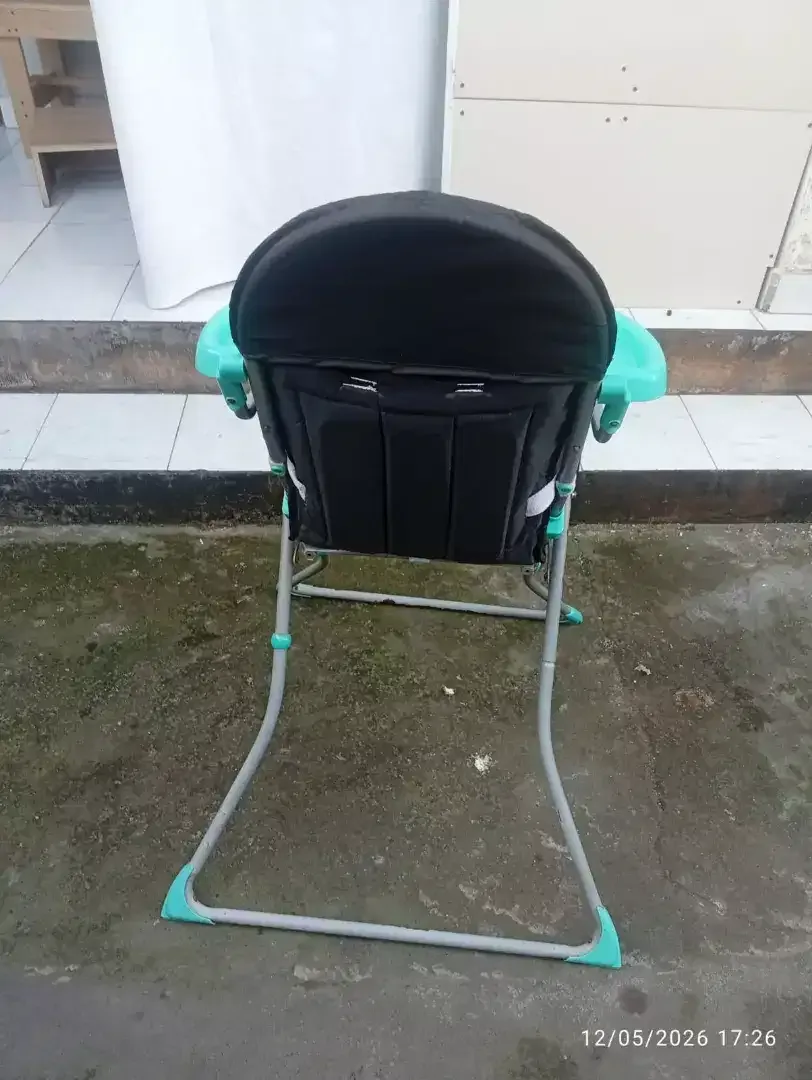 dijual meja makan anak - Image 2 of 3