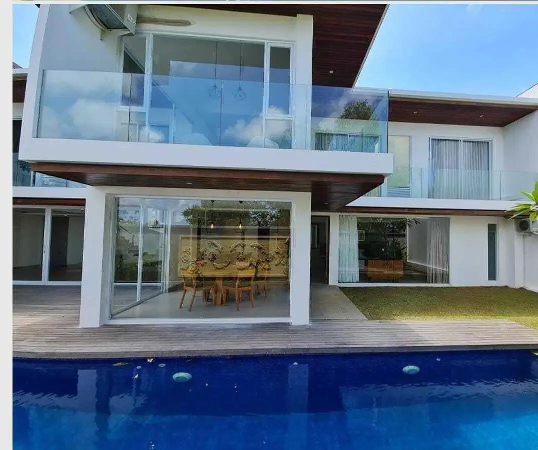 VILLA 6 BR ONE GATE Sistem DAN VIEW SUNSET LOKASI BEST UNGASAN - Image 3 of 10