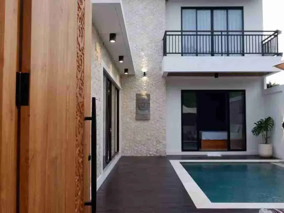 Villa Modern Tropical Central Jimbaran - Image 4 of 10