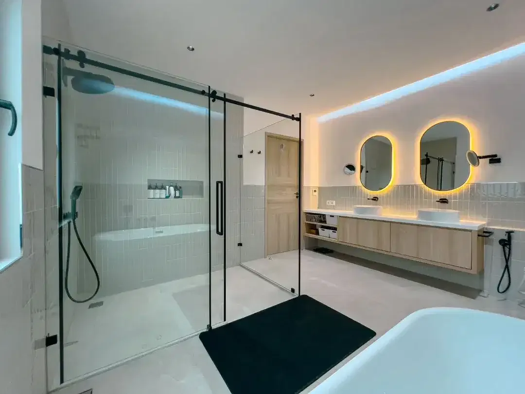 Solar-Powered Smart Luxury Villa in Tumbak Bayuh Pererenan - Image 10 of 10