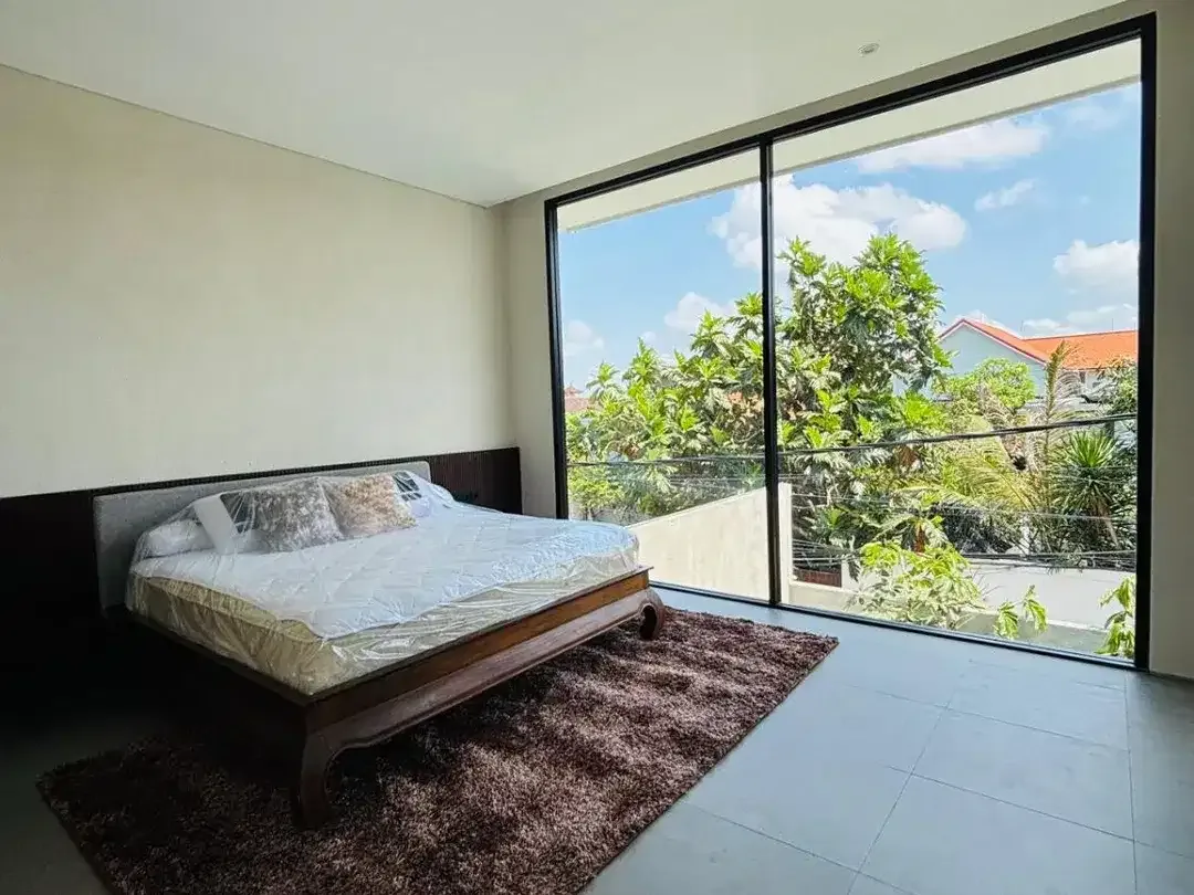 Dijual Villa Modern 2 Lantai Dengan 2 Kamar Tidur Di Area Umalas - Image 5 of 10