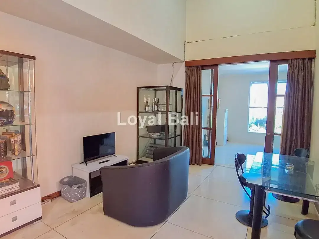 Rumah, House with Spacious rooms in Seminyak, Bali - Image 4 of 10