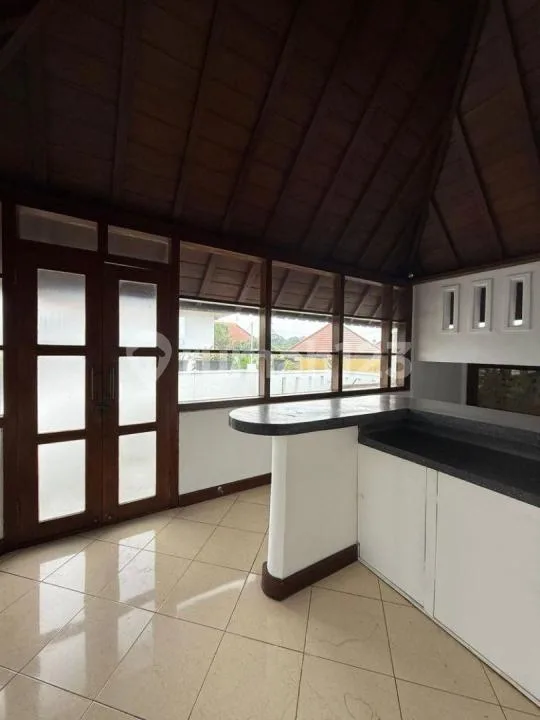 Dijual Villa Seminyak - Image 3 of 4