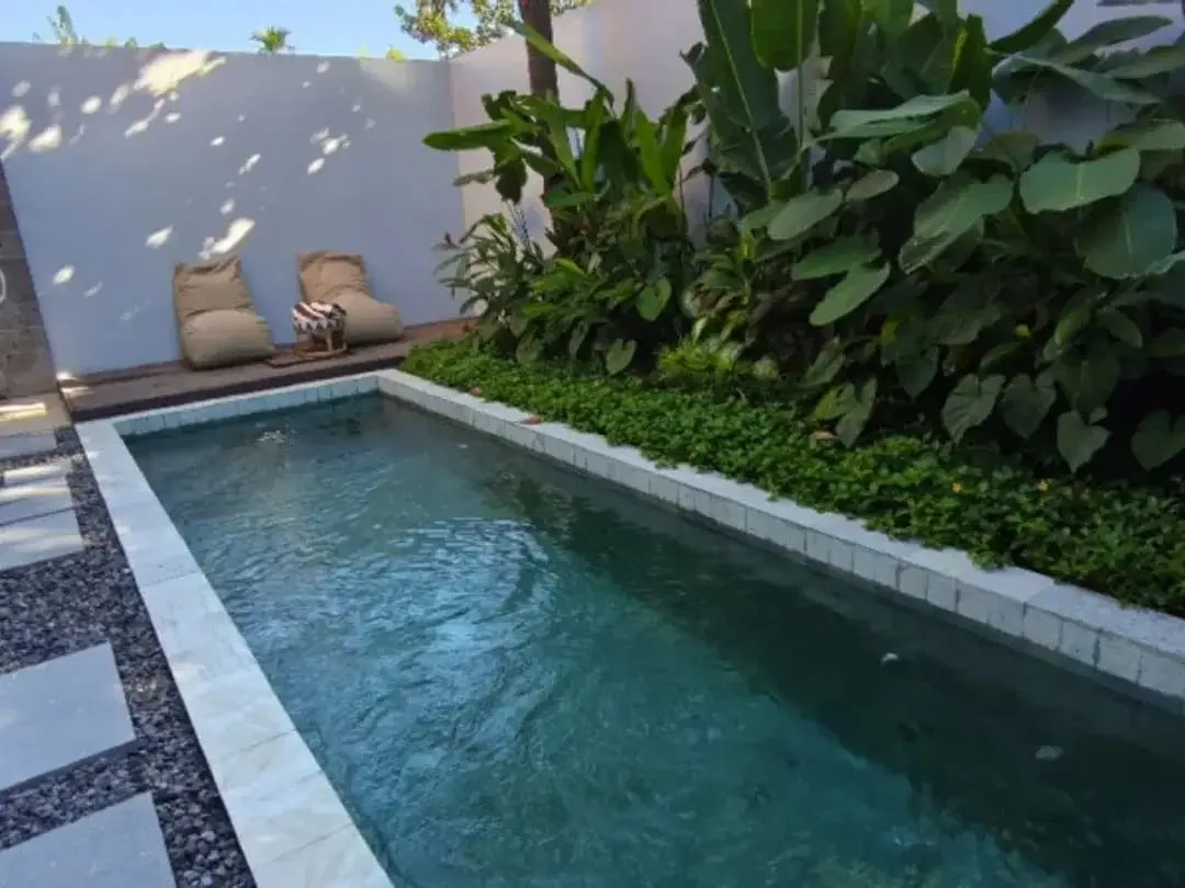 FREEHOLD OR LEASEHOLD STRATEGIC QUIET LUXURY VILLA IN RENON SANUR - Image 8 of 10