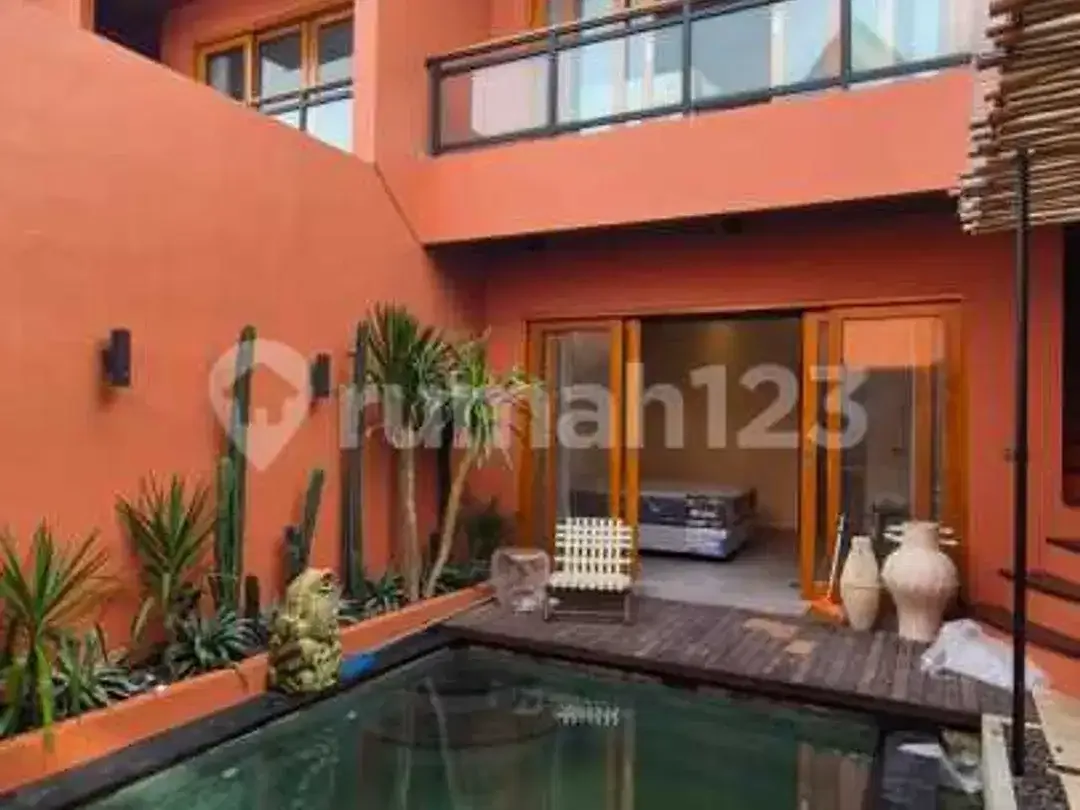 Private 2-Bedroom Tropical Villa For Rent In Buduk Pererenan - Image 3 of 6