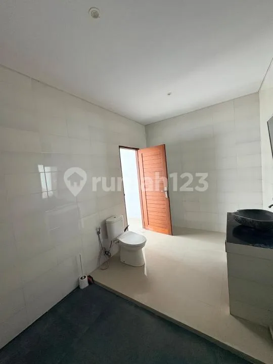Modern 2-Bedroom Villa With Private Pool In Prime Canggu Area - Image 3 of 4