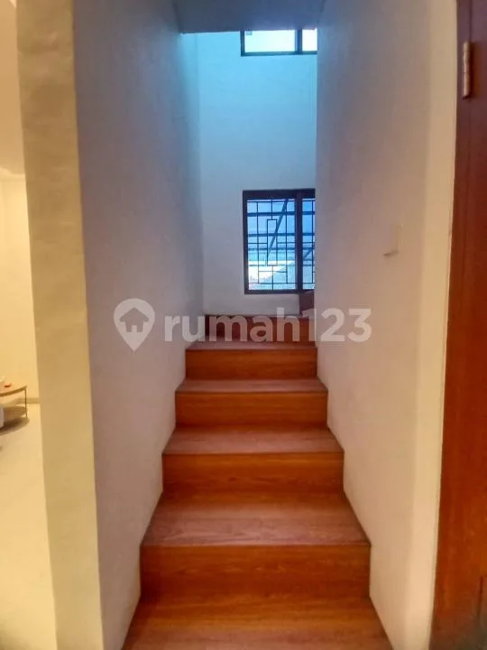 Rumah Semi Villa Furnished 3 Kamar di Tukad Balian Denpasar Bali - Image 4 of 4