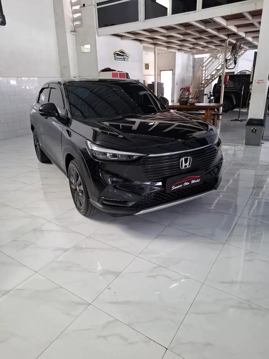 Honda HRV SE 2023 - Image 1 of 6