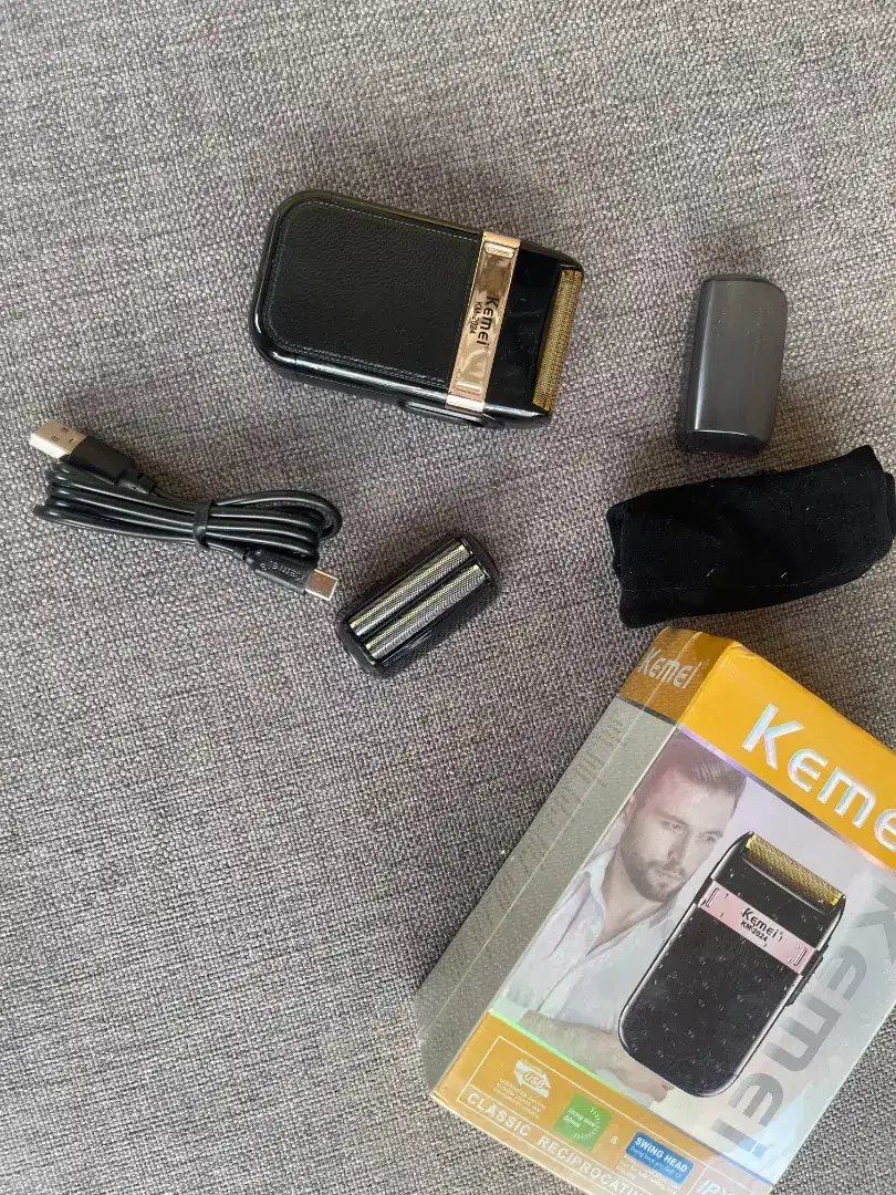 Terbaru KEMEI original alat cukur kumis dan jenggot di cas - Image 3 of 3
