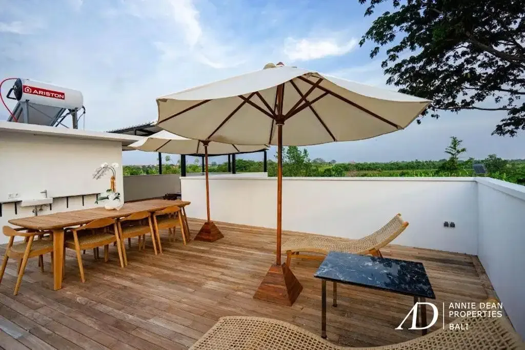 FREEHOLD | MODERN VILLA WITH ROOFTOP TERRACE IN PADONAN, CANGGU - Image 5 of 10