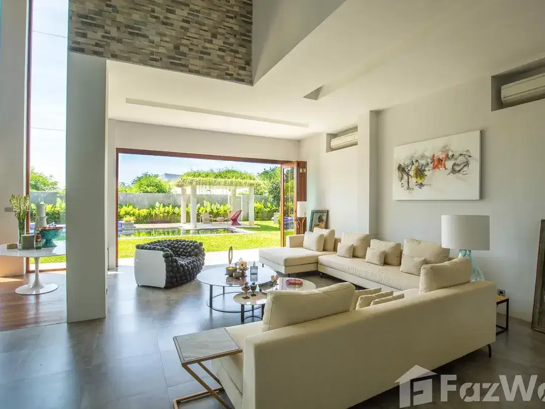 7 Bedroom Villa for sale in Sukawati, Bali - Image 10 of 10