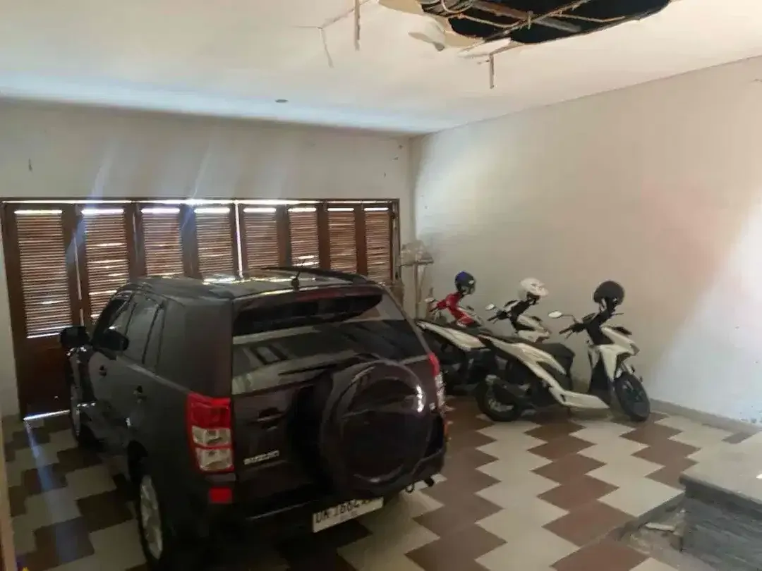 DIJUAL / DISEWAKAN RUMAH MEWAH 2 LANTAI – JAYAGIRI DENPASAR - Image 6 of 9
