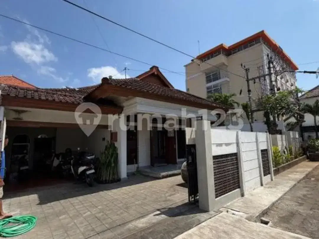Prime Central Renon House Or Office For Rent, 370Sqm Land, 3Br, Idr 250 Million/Year - Image 2 of 5