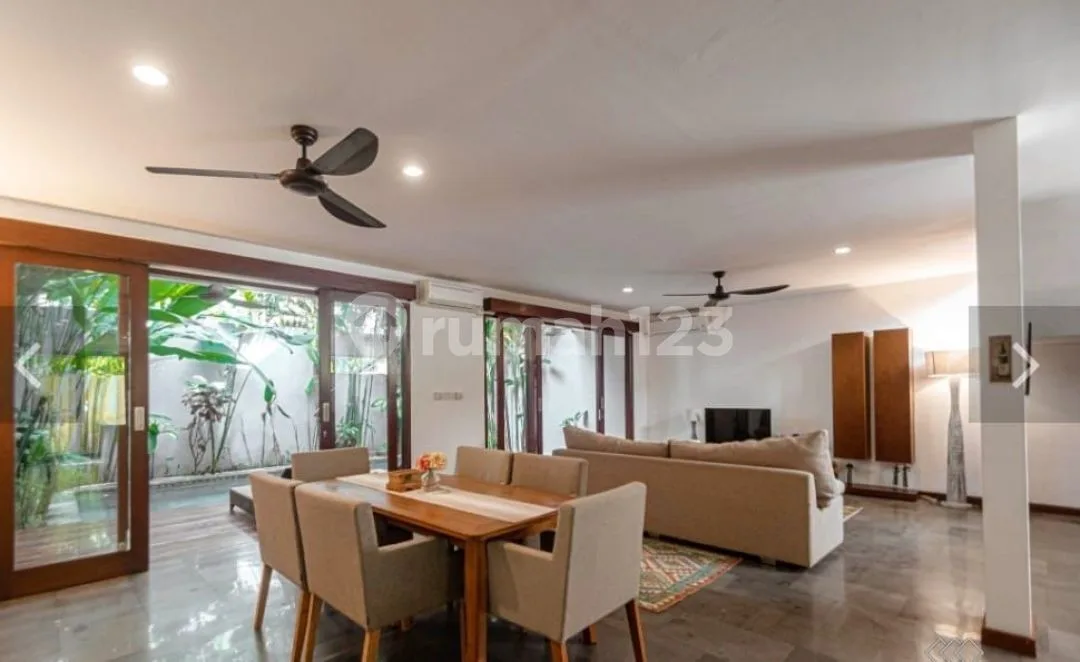 Modern 3br Villa Walking Distance To Cemagi Beach - Image 4 of 4