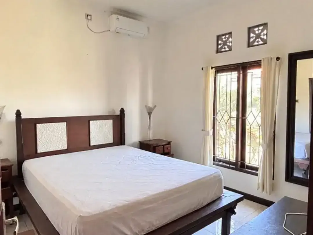 VILLA MEWAH FULL FURNISHED + PRIVATE POOL DI DENPASAR SELATAN - Image 2 of 7