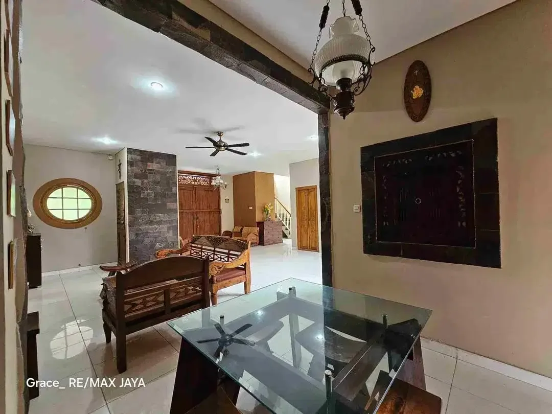 Rumah Cantik Terawat Siap Huni di Pemogan Denpasar Selatan - Image 4 of 10