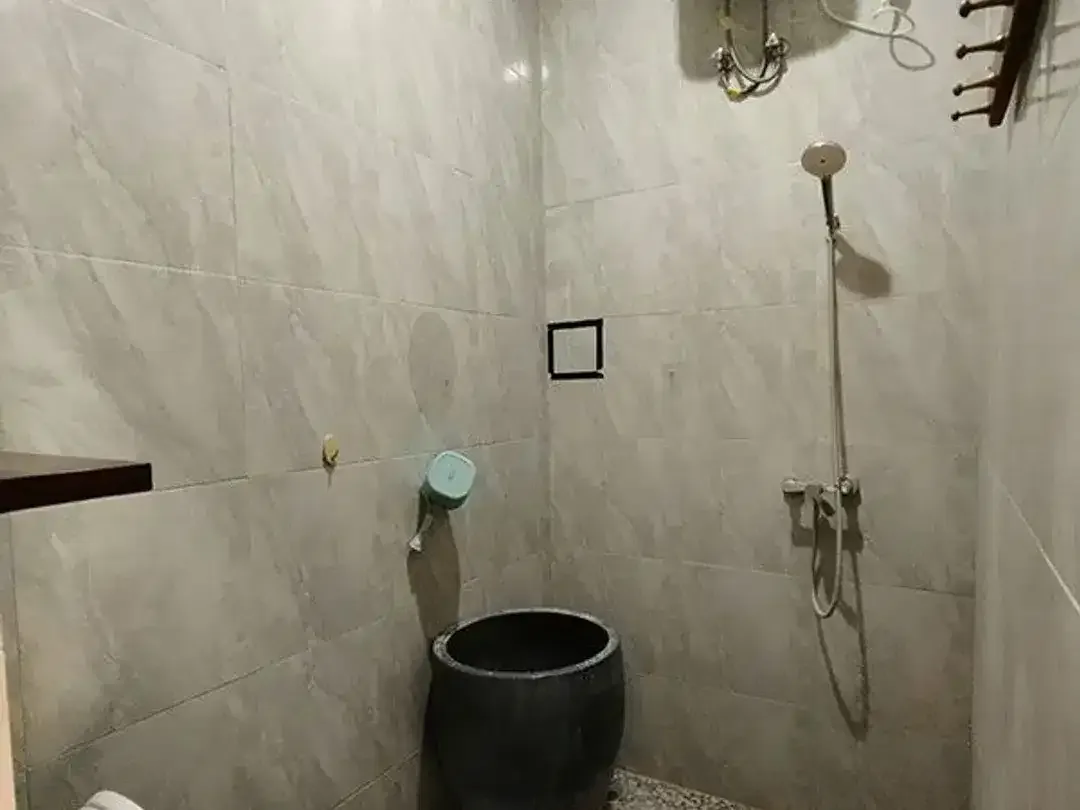 AMR.087.EIJ | FOR MONTHLY RENT – Modern Studio Apartment in Sanur - Image 10 of 10