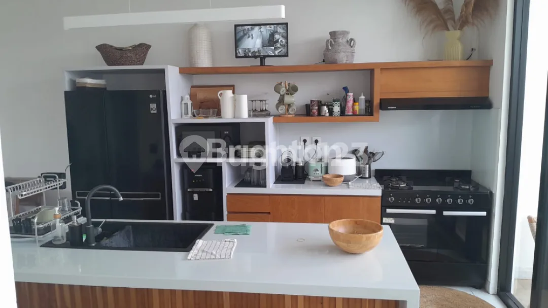 Dijual | Rumah Modern 2 Lantai Full Furnished Hadap Utara - Lokasi Nyaman & Siap Huni - Image 2 of 4