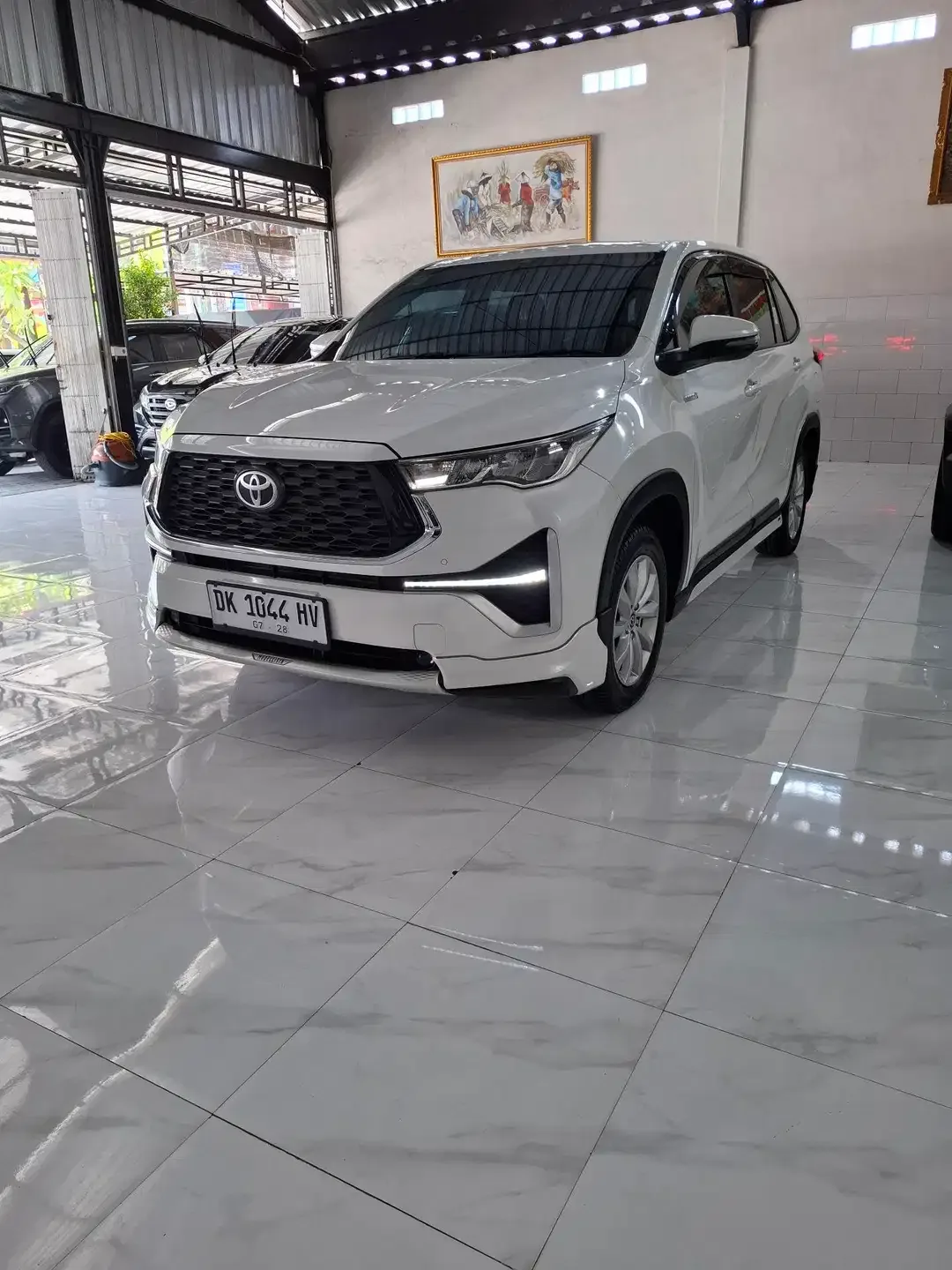 Innova zenix V haybrid modelista - Image 1 of 6