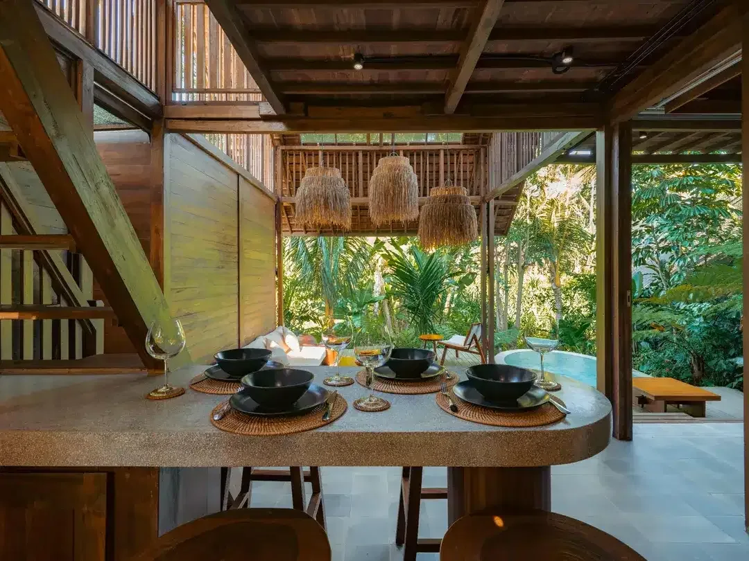 Elegant Leasehold Villa with River & Jungle Views in Ubud - Image 7 of 10