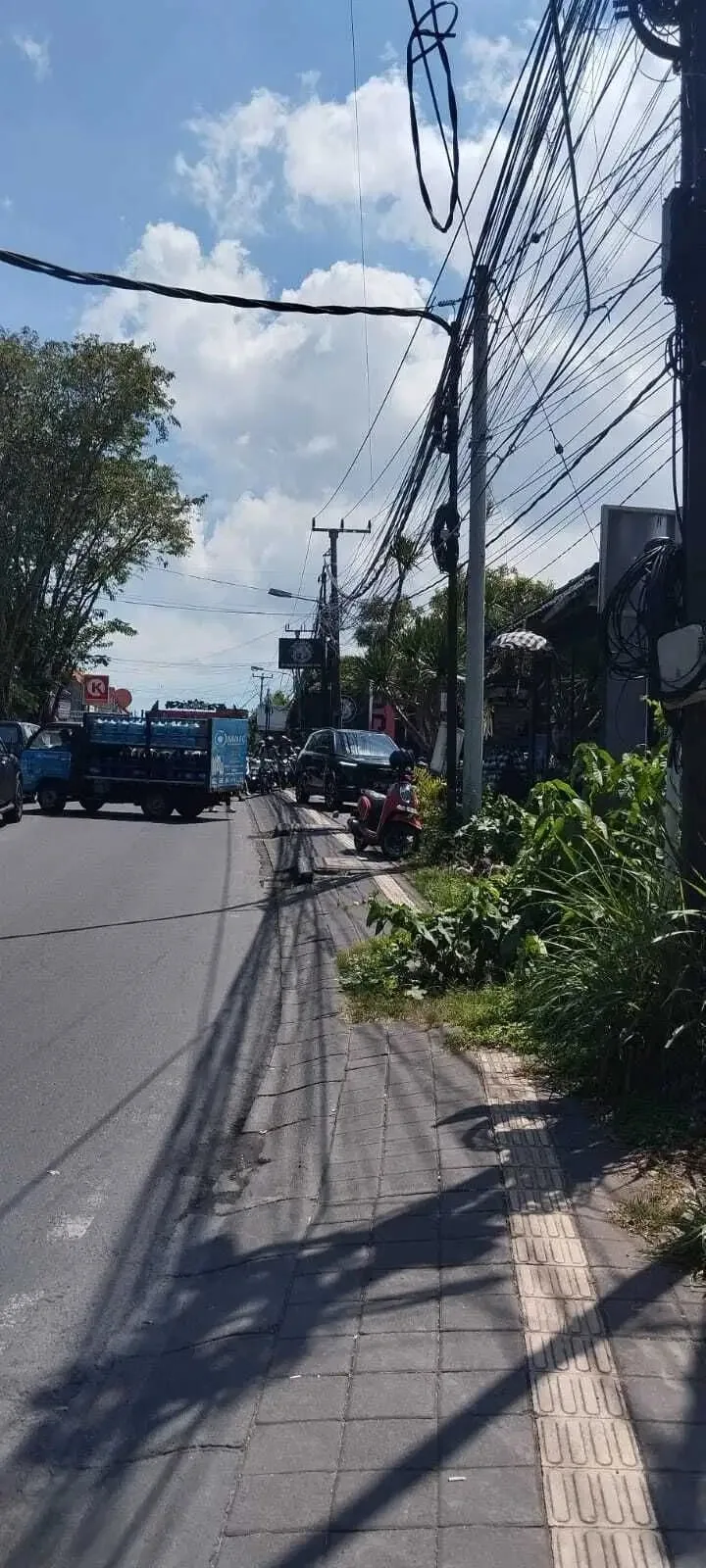 Tanah Komersil 550m2 di Jalan Raya Utama Canggu Bali Cocok Usaha - Image 6 of 10