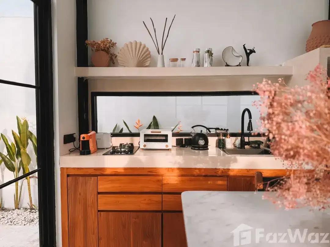 1 Bedroom Villa for sale in Berawa, Bali - Image 2 of 10