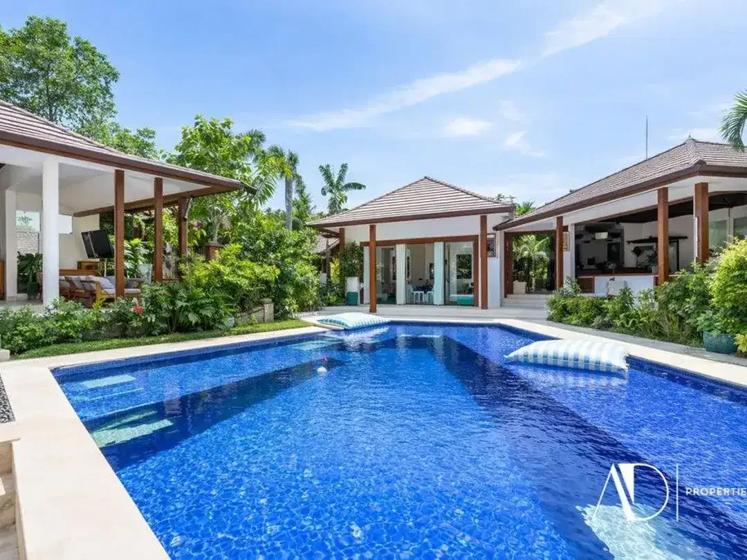 MOTIVATED SELLER | LEASEHOLD 40-YEAR 5-BEDROOM VILLA IN KEROBOKAN - Image 1 of 10