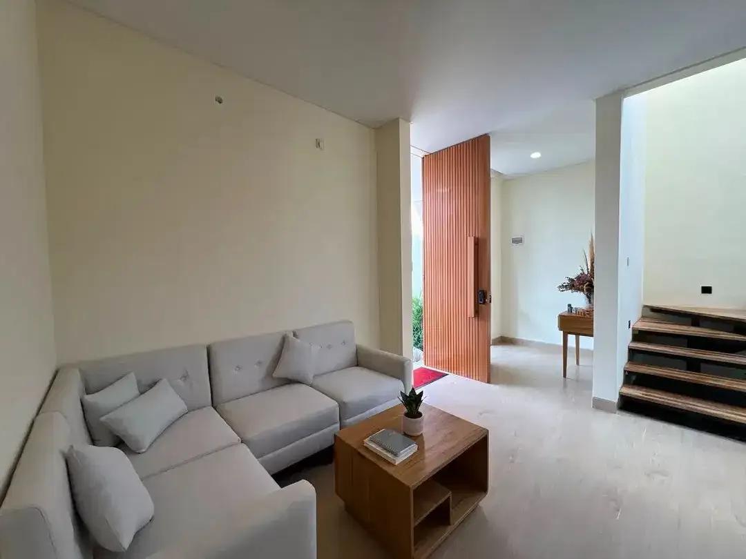 MODERN TROPICAL VILLA FOR SALE - Image 4 of 10